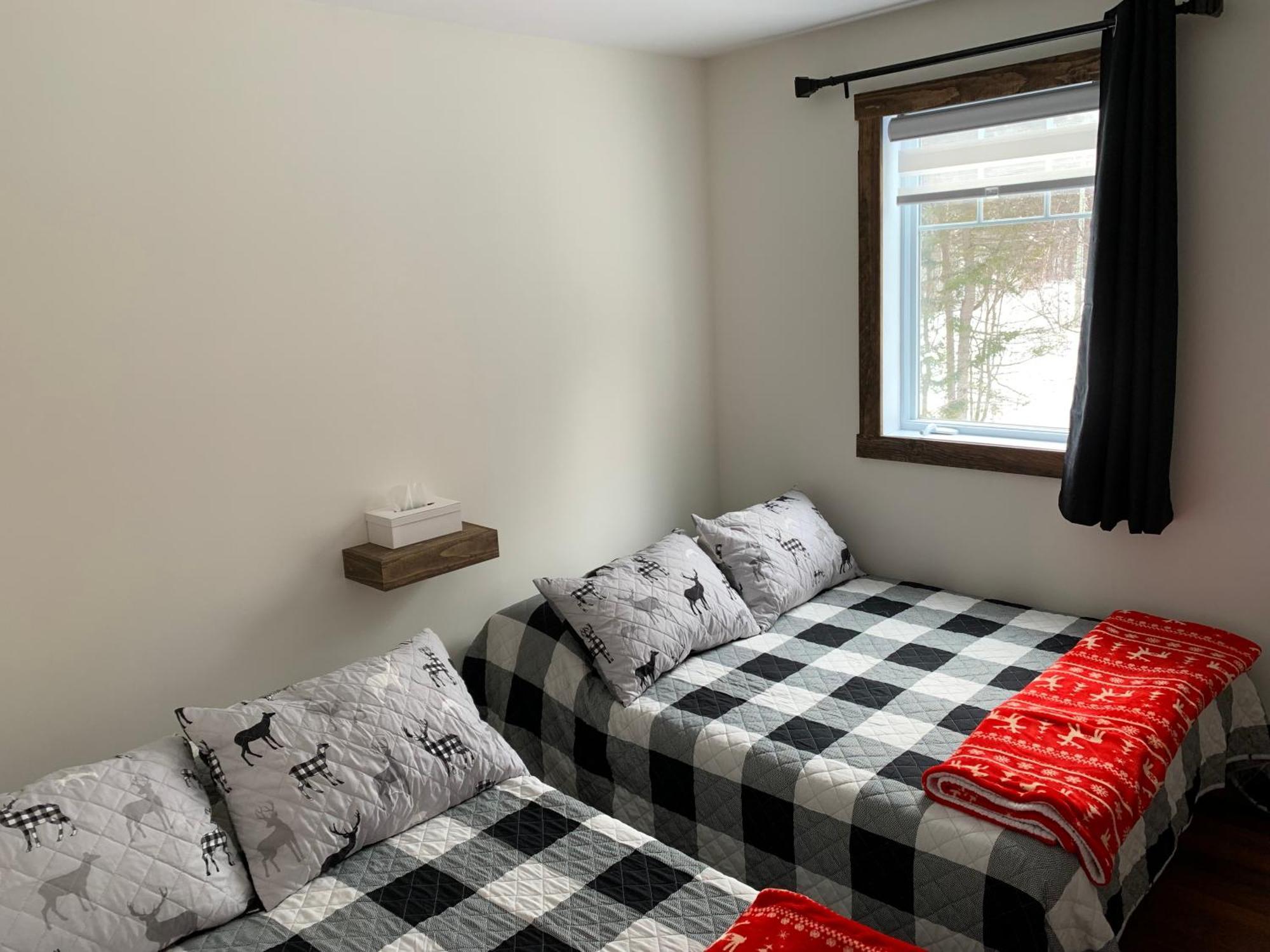 Condo Mont-Edouard LʼAnse-Saint-Jean Екстериор снимка